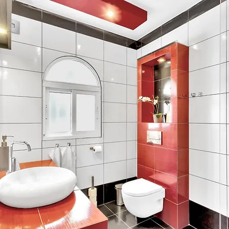 Luxurious Costa Del Sol *