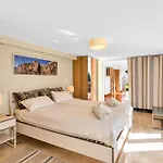 Holiday home Luxurious Costa Del Sol