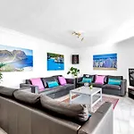 Holiday home Luxurious Costa Del Sol Fuengirola