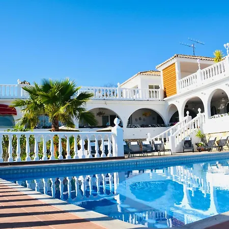 Luxurious Costa Del Sol *