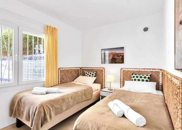 Luxurious Costa Del Sol בית נופש פואנגירולה